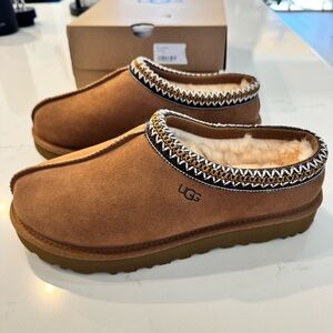 UGG Tasman Chestnut Slipper